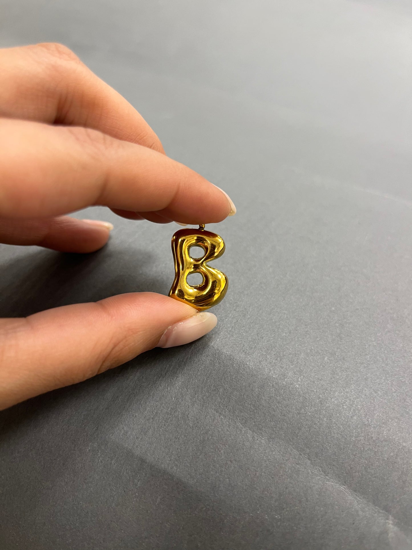 Alphabet B with Chain