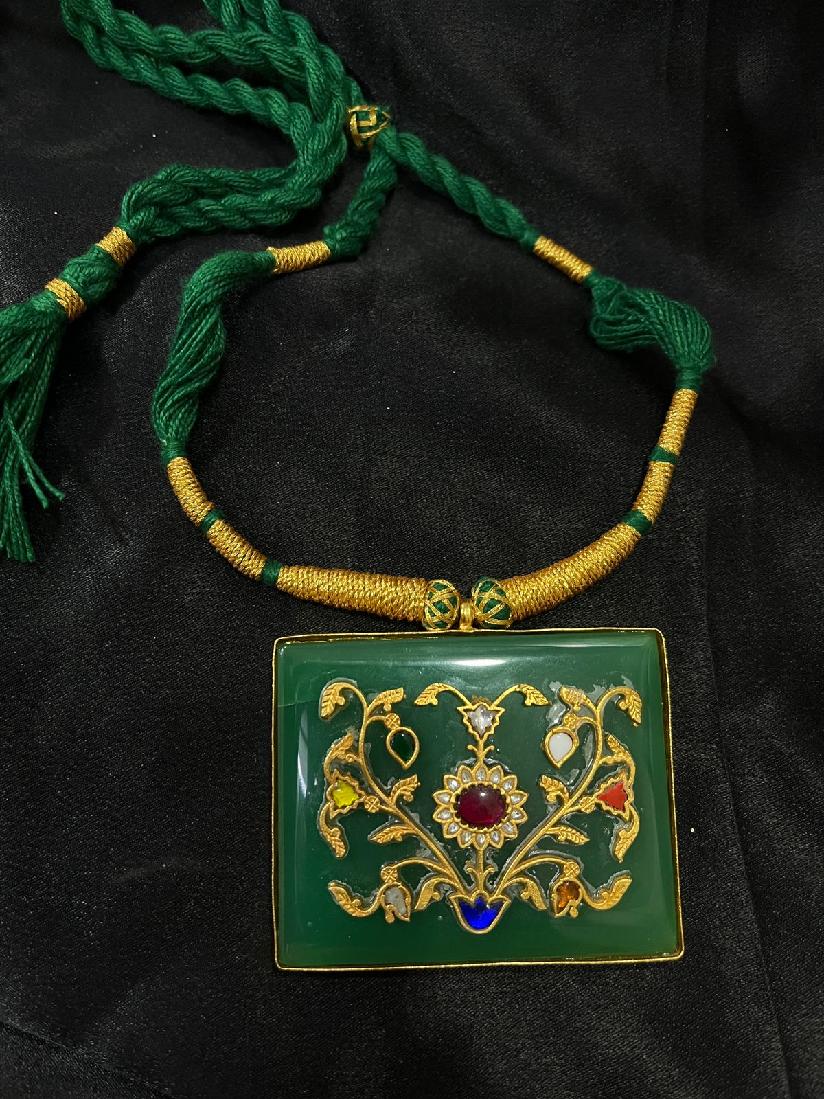 Green Jade Carving Necklace