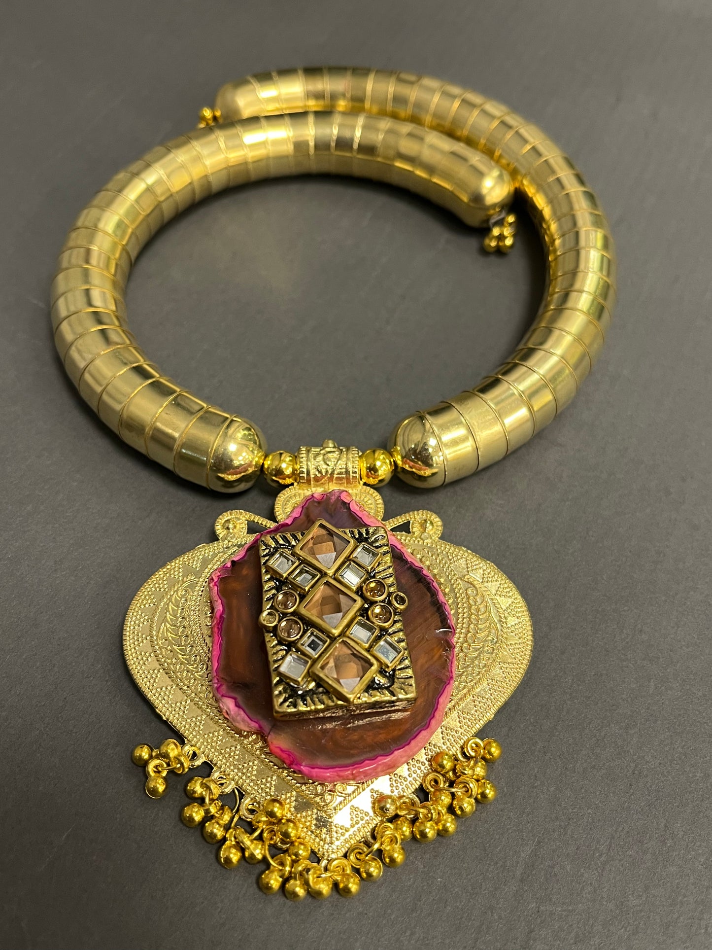 Pink aiget gold necklace