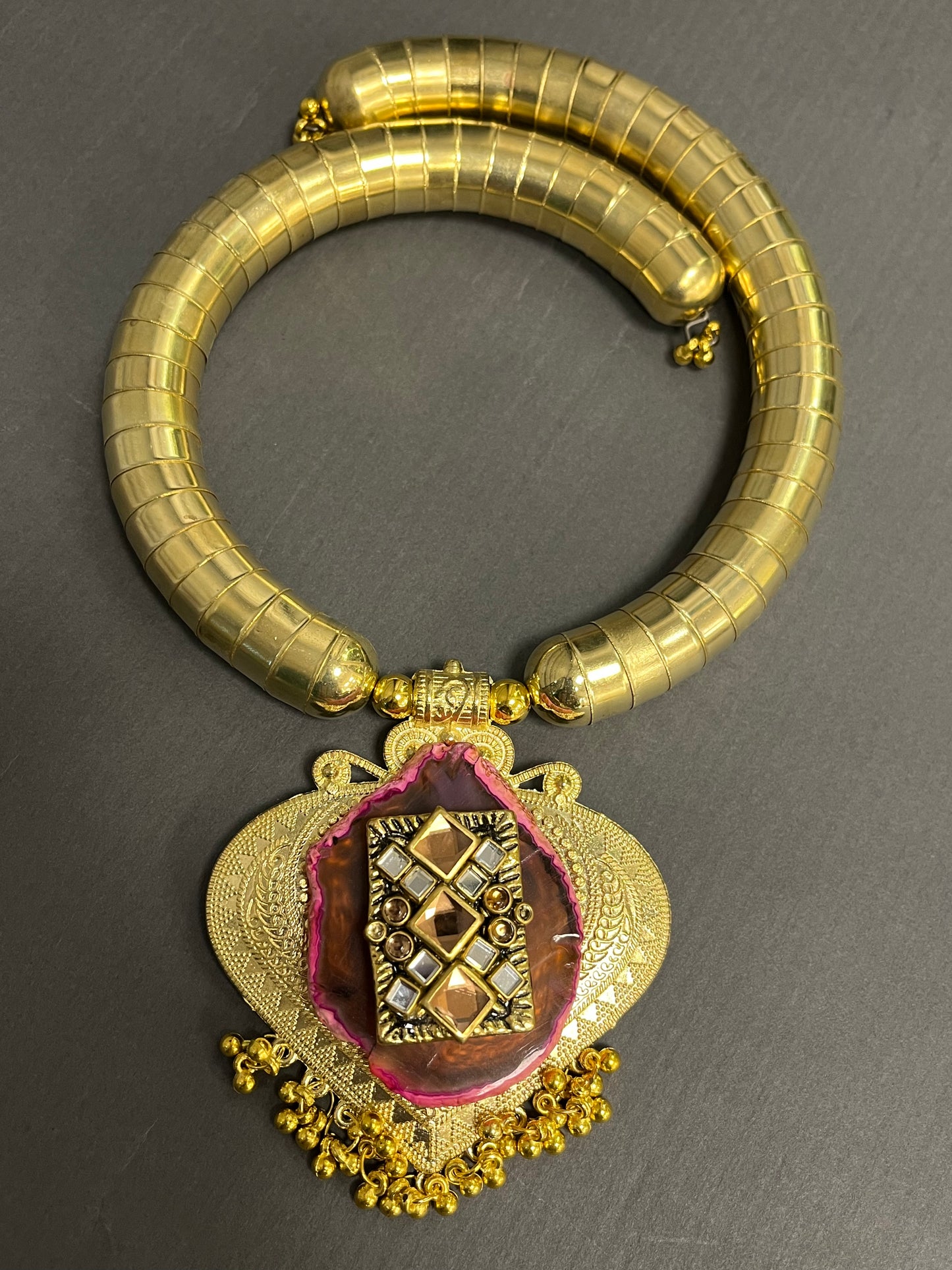 Pink aiget gold necklace