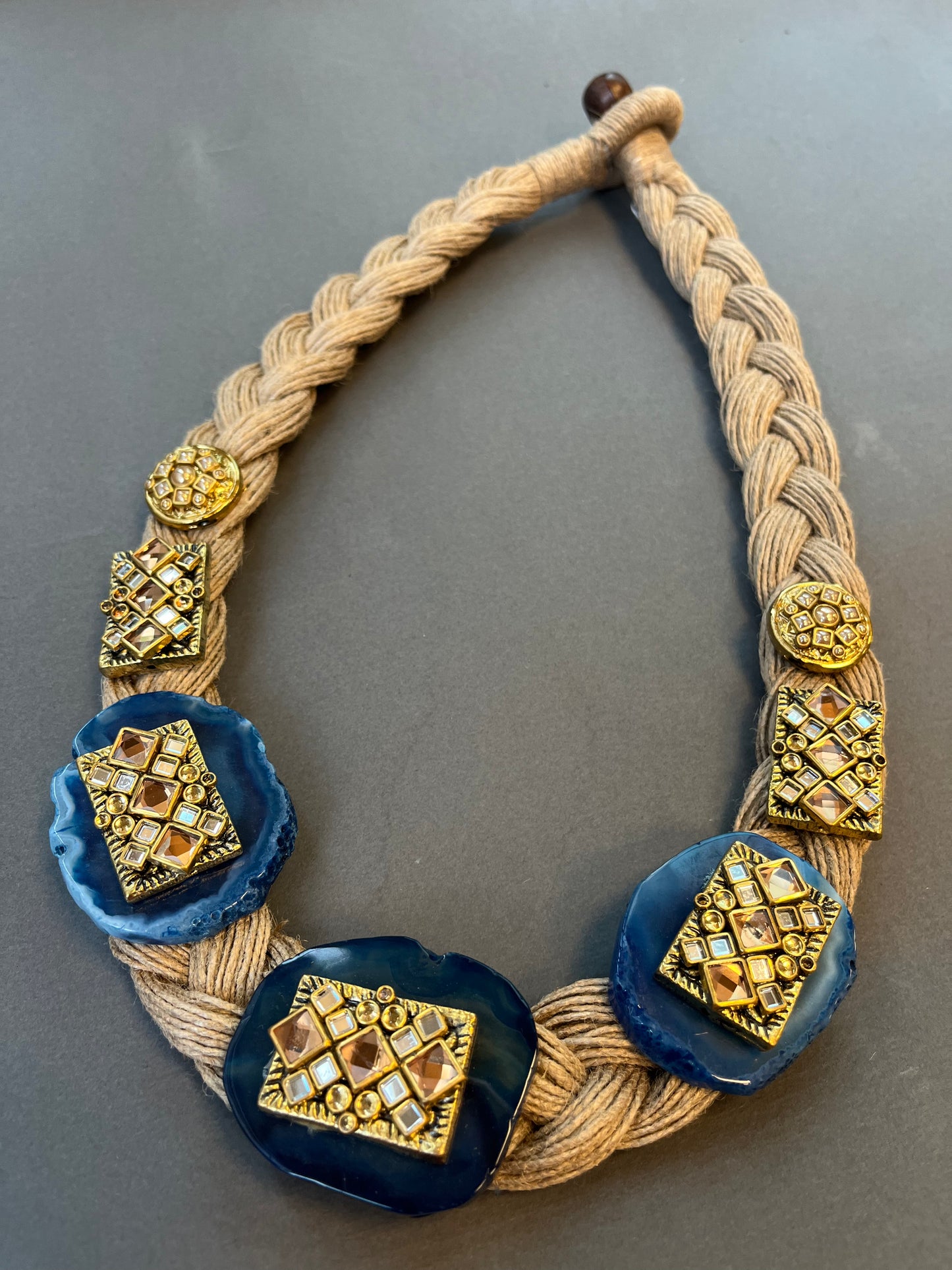 Blue aiget jute necklace