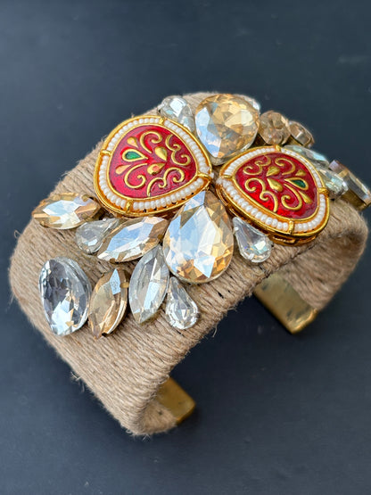 Traditional jute handcuff