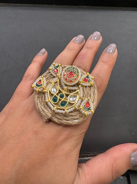 Red green traditional jute ring