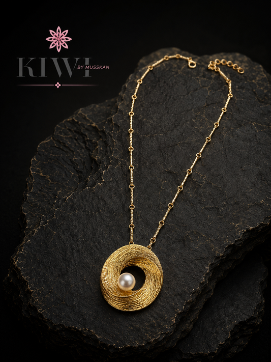 Round Gold Pendant