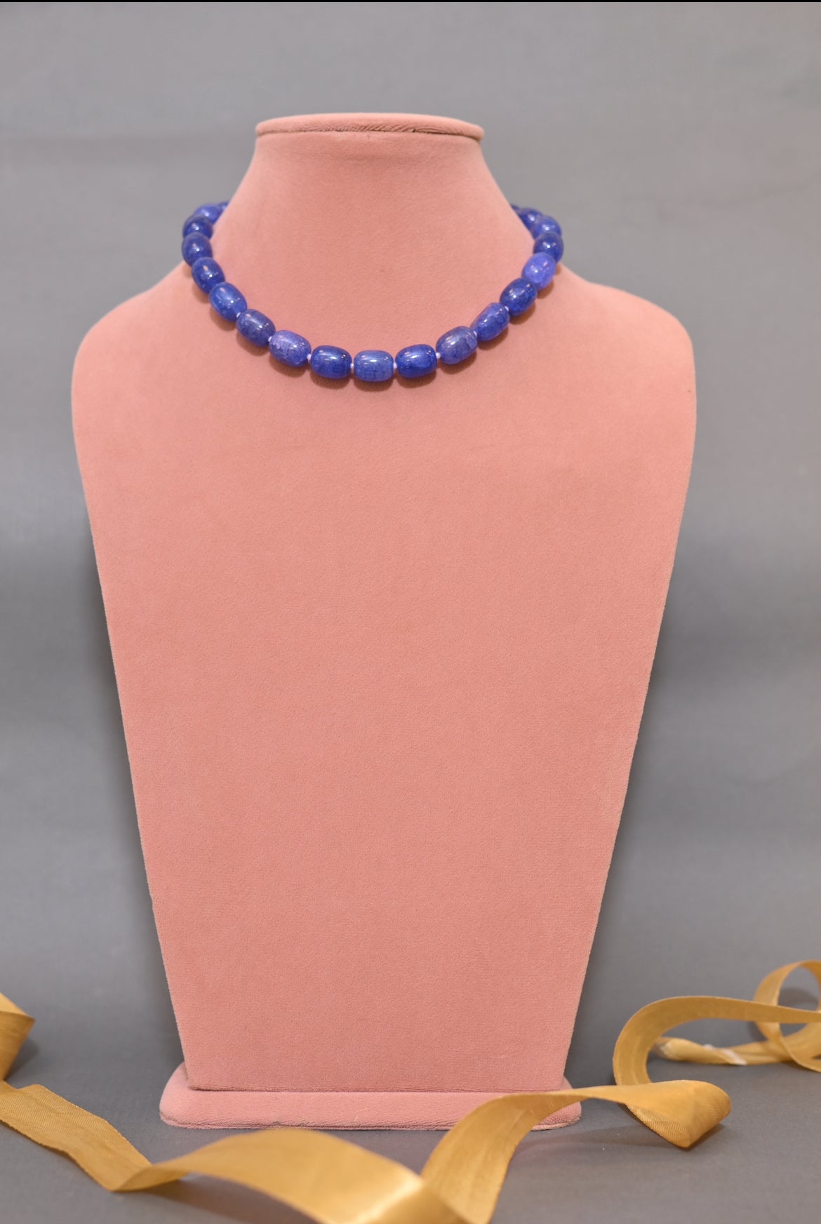 Timeless single layer necklace