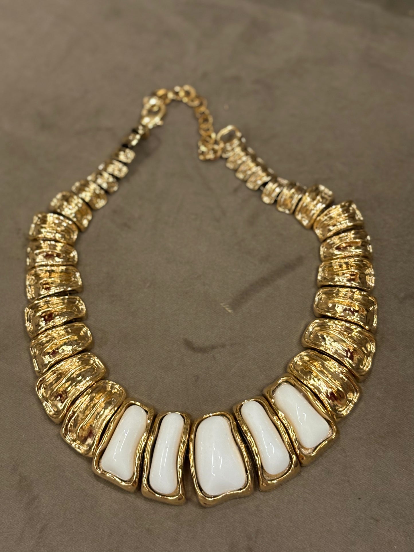 Fashion Kiwi Necklace