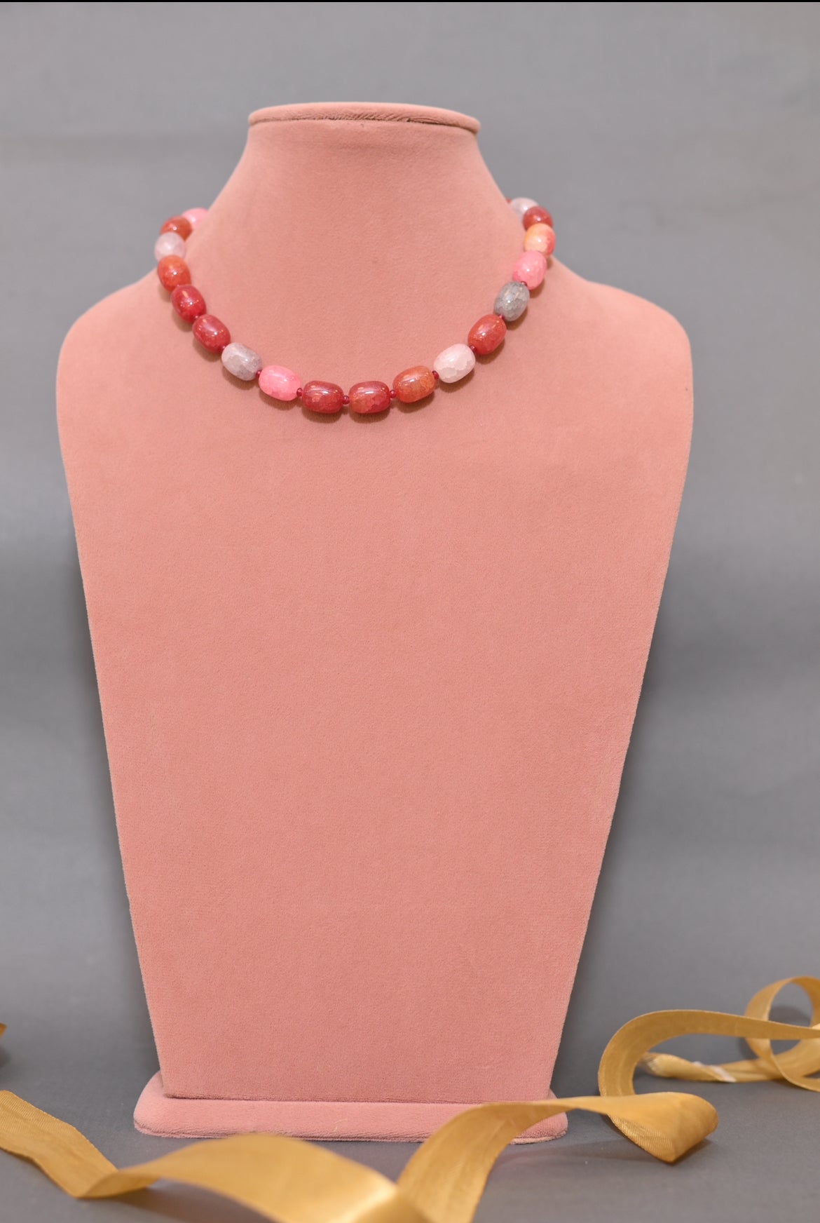 Timeless single layer necklace