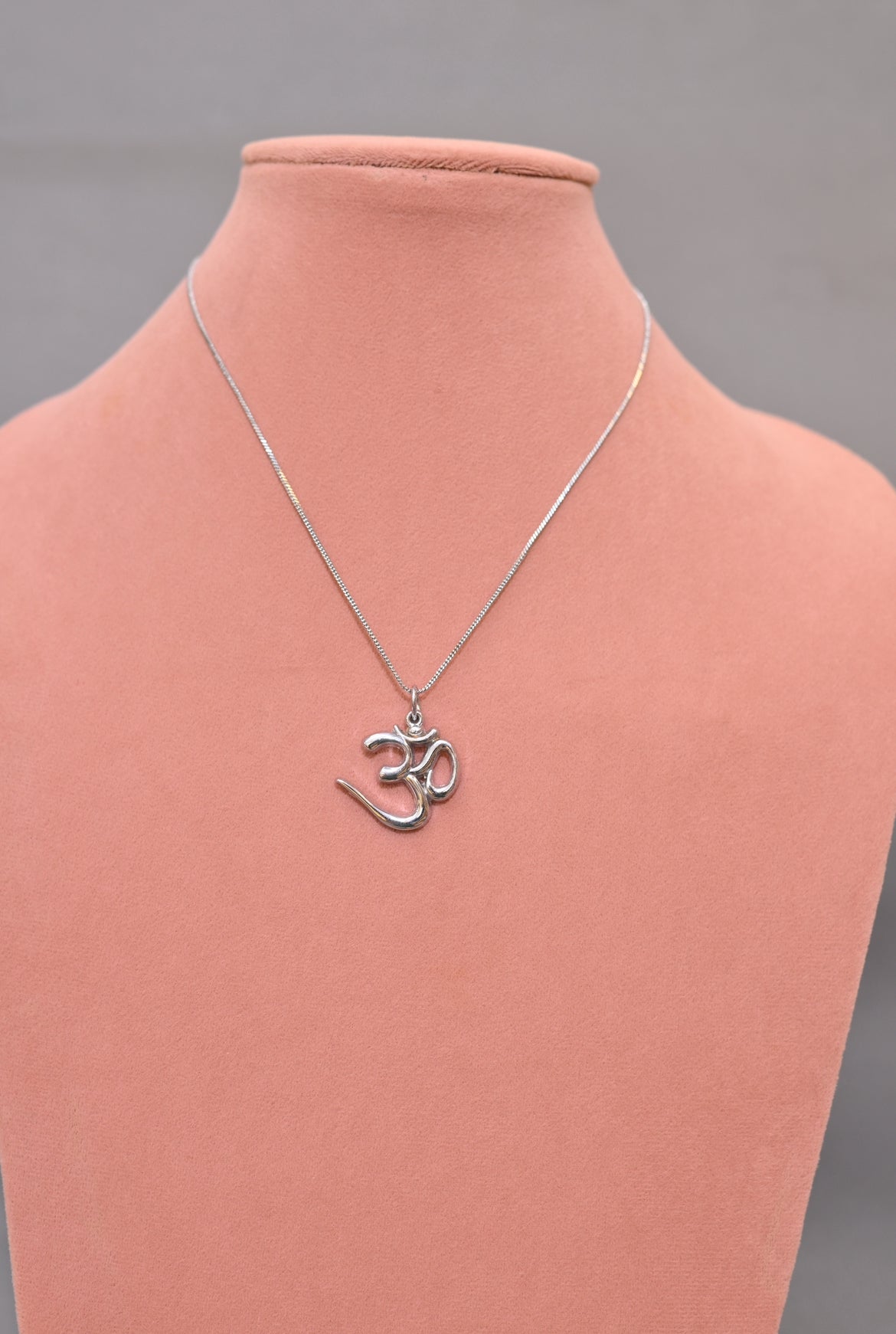 Silver om pendant with chain