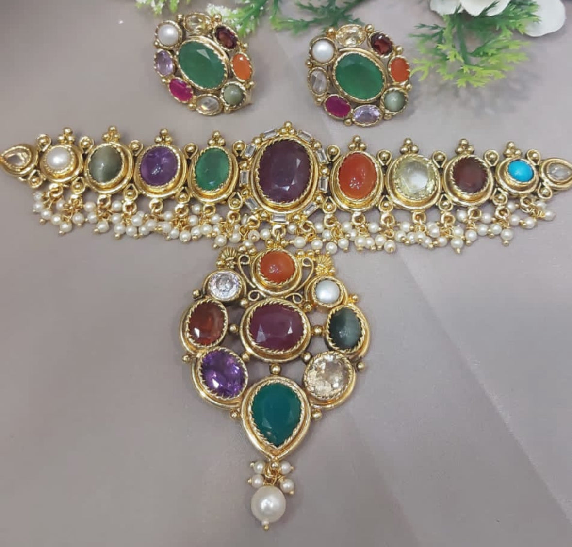 Navrattana Choker set