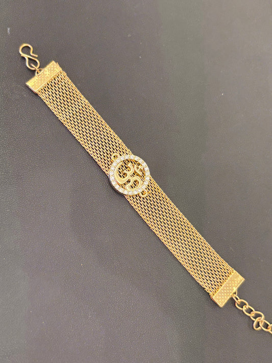OM RAKHI