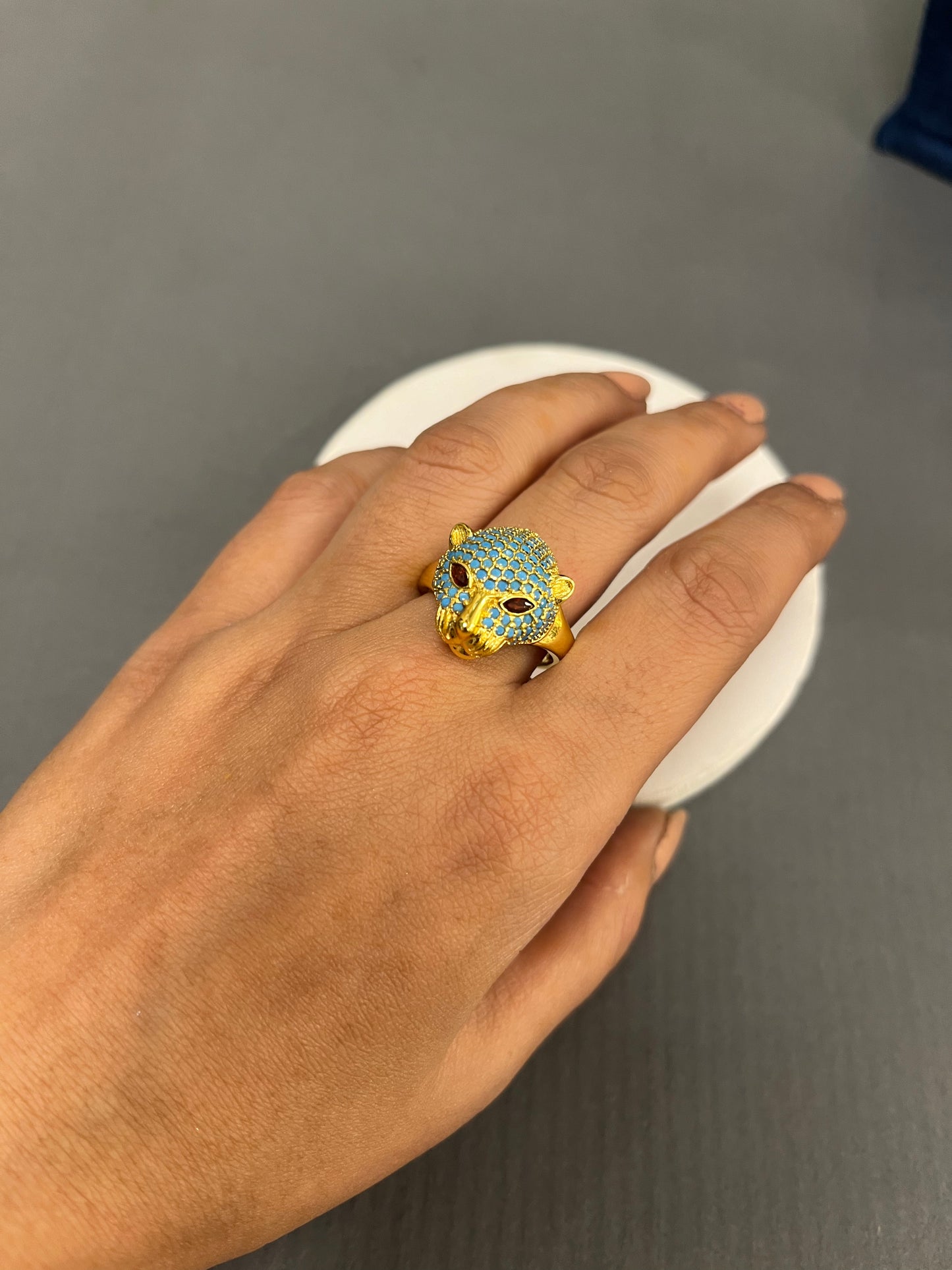 Turquoise panther ring