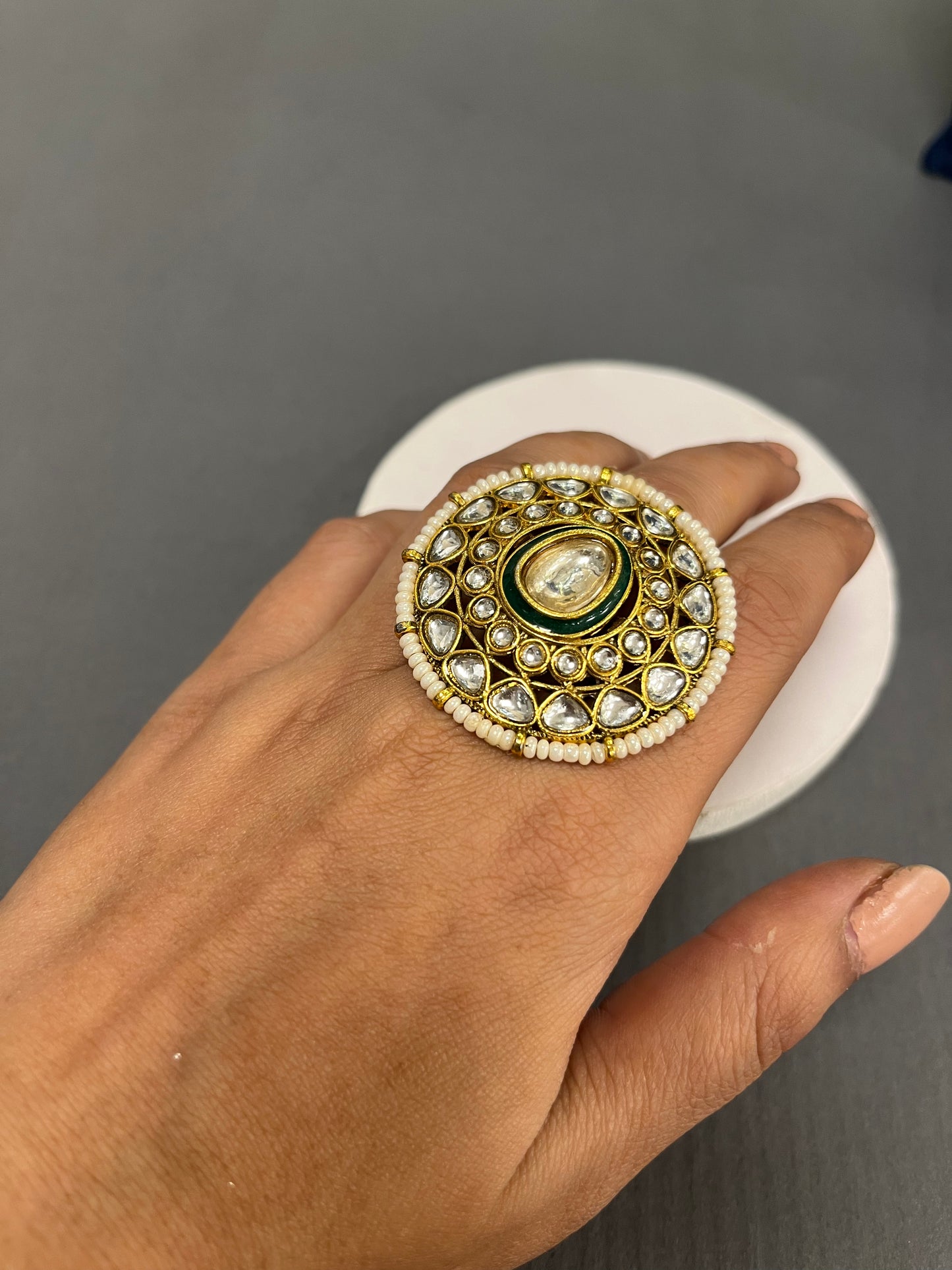 Kundan enamel ring