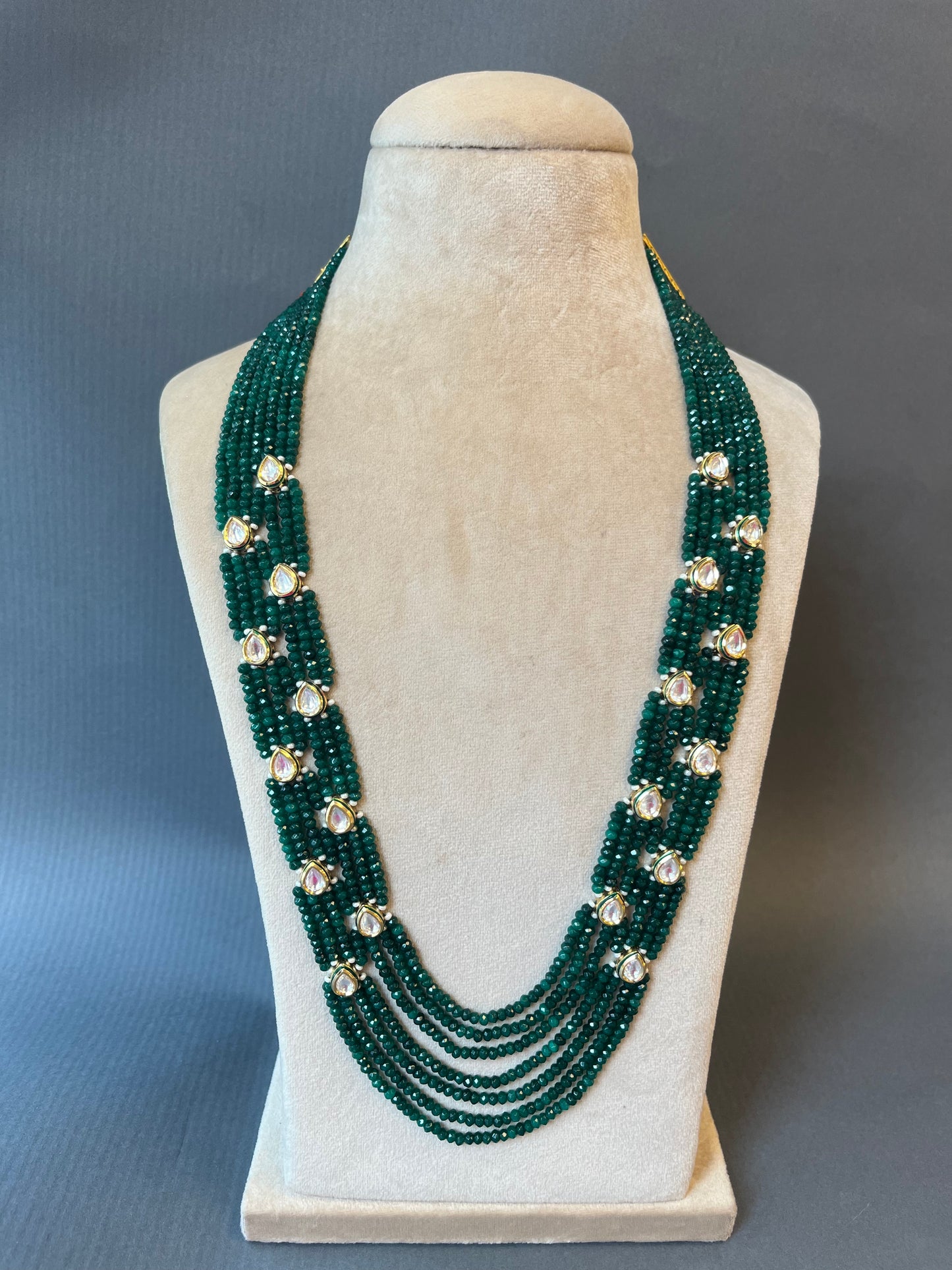 Layer charming green