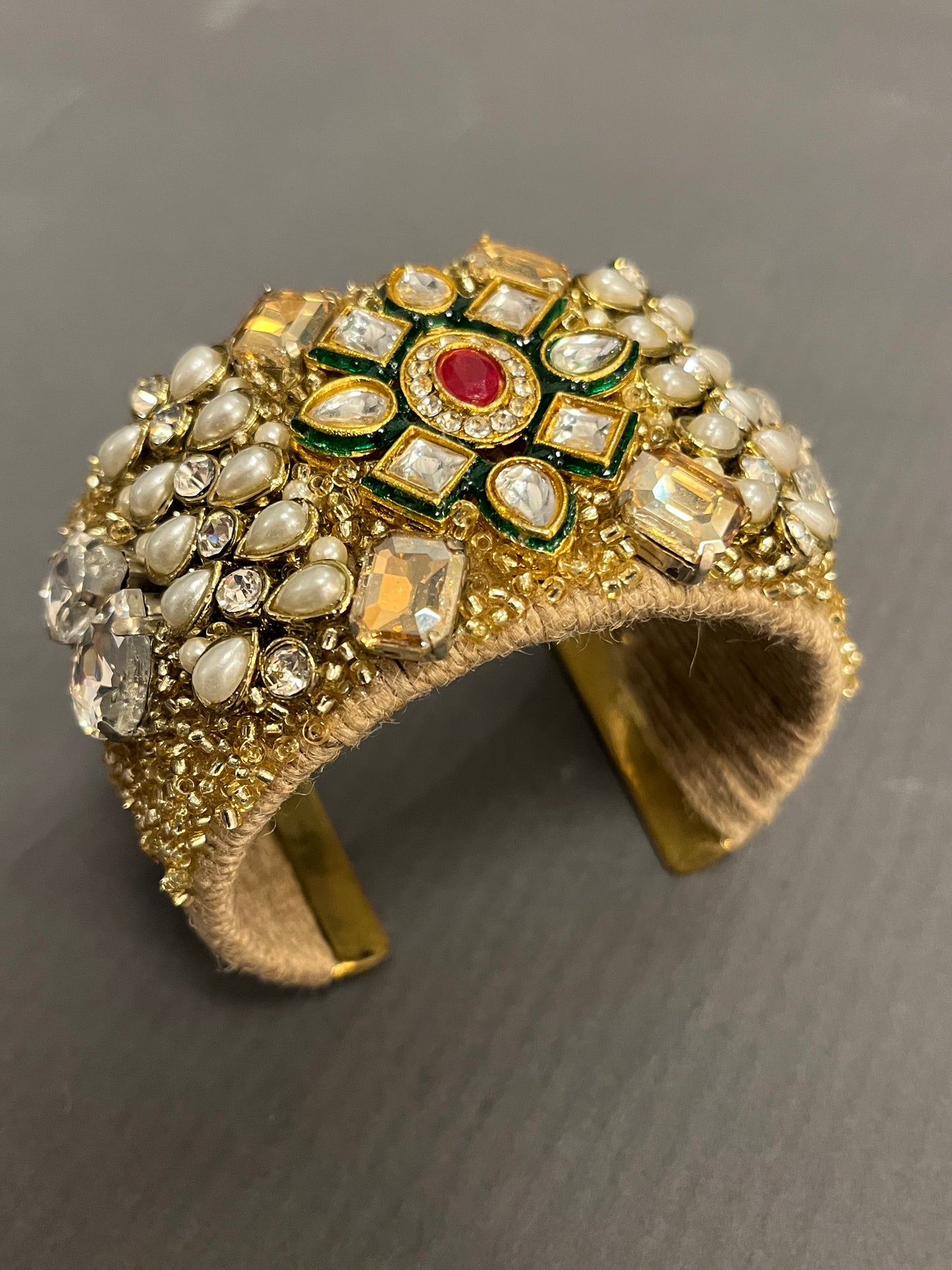 Kundan cuff