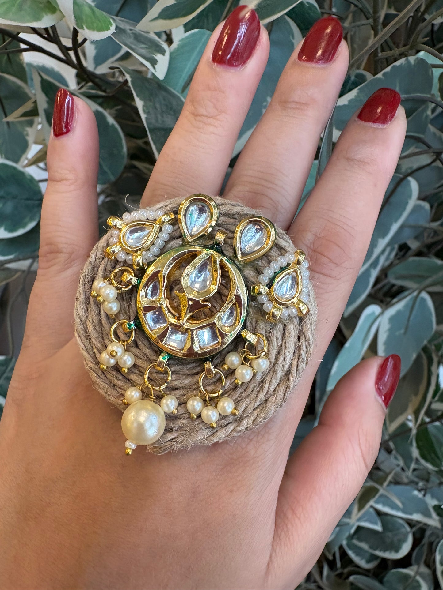 Polki kundan jute ring
