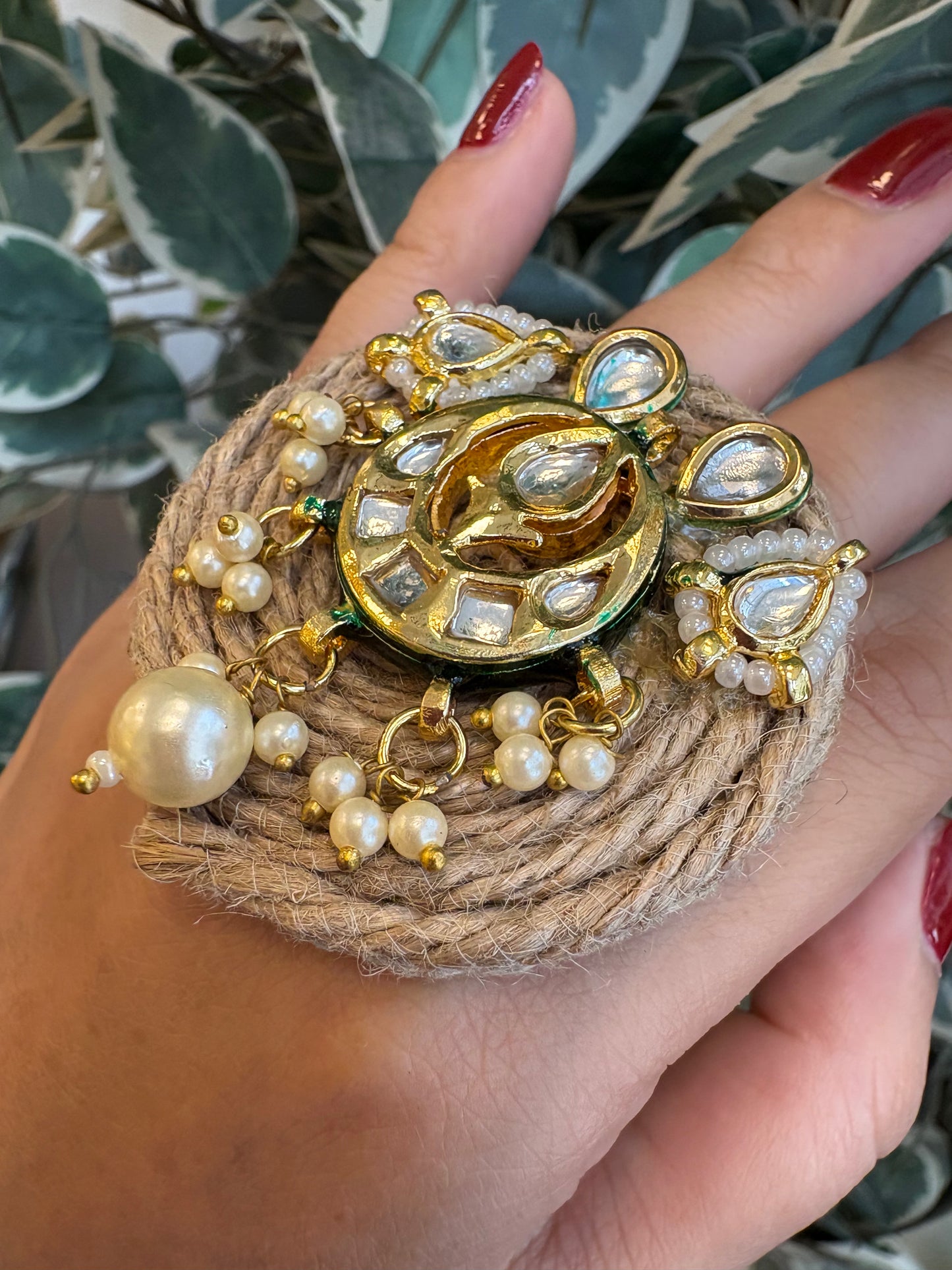 Polki kundan jute ring