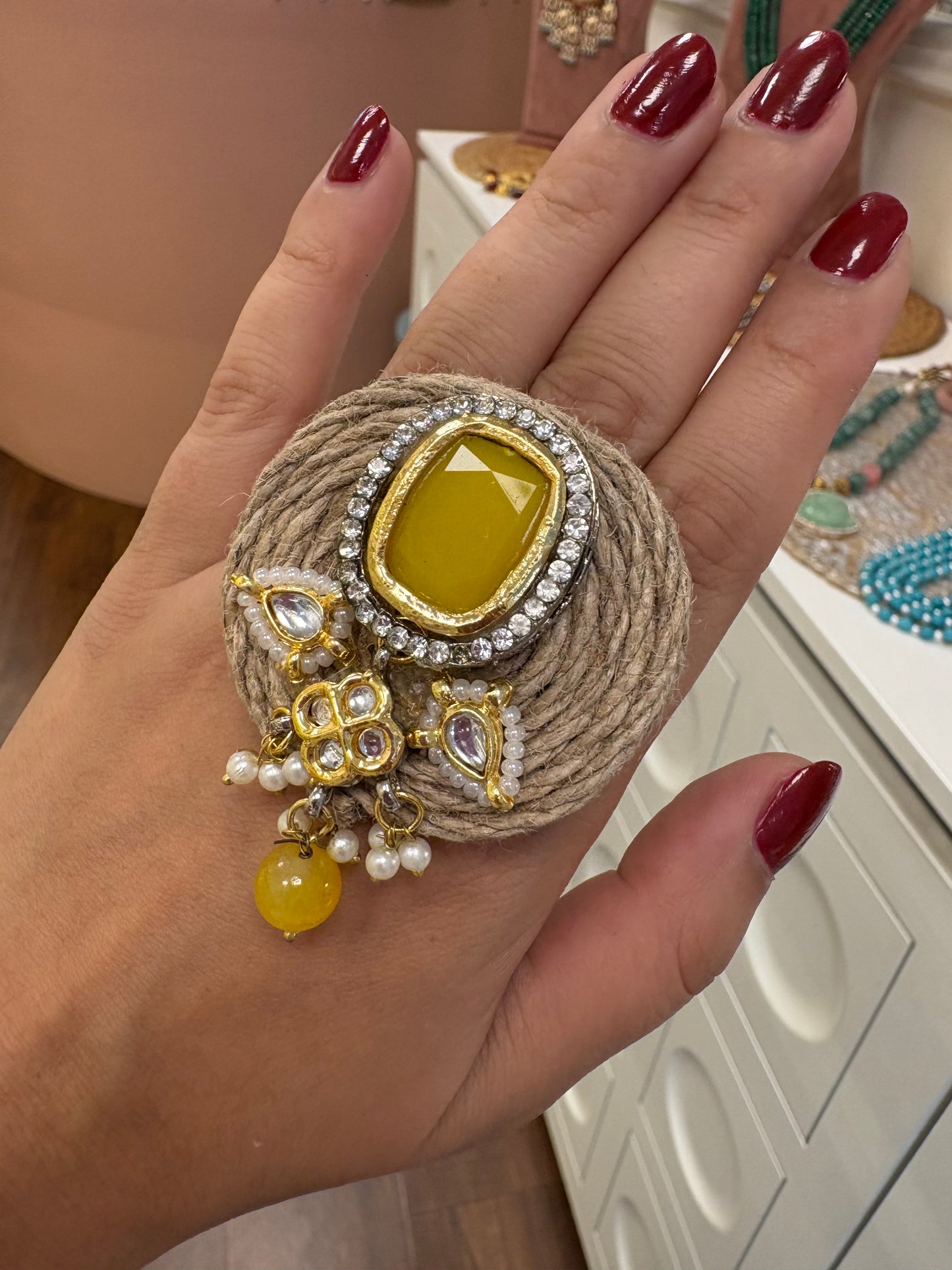 Yellow stone jute ring