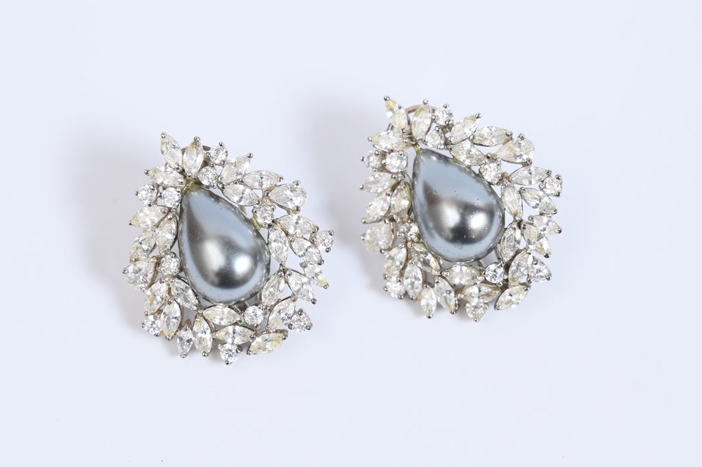 Pearl Drop Earrings